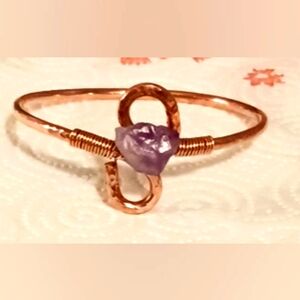 🙂Handmade cooper bangle with raw semiprecious stone